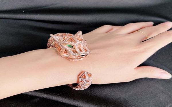 luxury brand advanced ladies big bangle jewelry for women popular sellings panthere series 18k gold plated fashion wi1715452, Black
luxury brand advanced ladies big bangle jewelry for women popular sellings panthere series 18k gold plated fashion wi1715452, Black