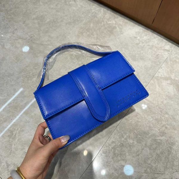 classic lady qualiy desiner handbags ladies jacquess bags 2023 new summer versatile fashion simple shoulder bag network red same style ob vr
classic lady qualiy desiner handbags ladies jacquess bags 2023 new summer versatile fashion simple shoulder bag network red same style ob vr