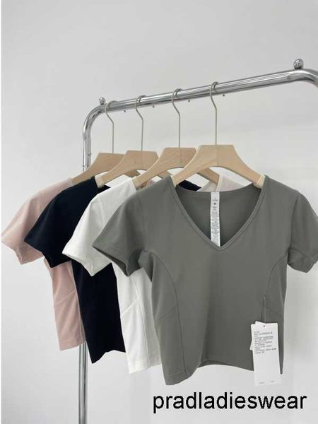 short style vest t-shirt r sportswear female yoga wear large v-neck sports fitness tight short sleeve nude breathable casual shorts t-shirt
short style vest t-shirt r sportswear female yoga wear large v-neck sports fitness tight short sleeve nude breathable casual shorts t-shirt