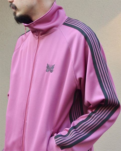 mens jackets fw pink stripe needles jacket men women 1 1 zipper long sleeve butterfly embroidery awge coats 230815, Black;brown
mens jackets fw pink stripe needles jacket men women 1 1 zipper long sleeve butterfly embroidery awge coats 230815, Black;brown