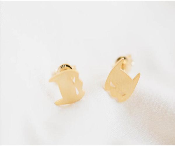 10pcslot 2016 summer fashion cute comic hero batman stud earrings dynamic style for menwomen ed0161108669, Golden;silver
10pcslot 2016 summer fashion cute comic hero batman stud earrings dynamic style for menwomen ed0161108669, Golden;silver