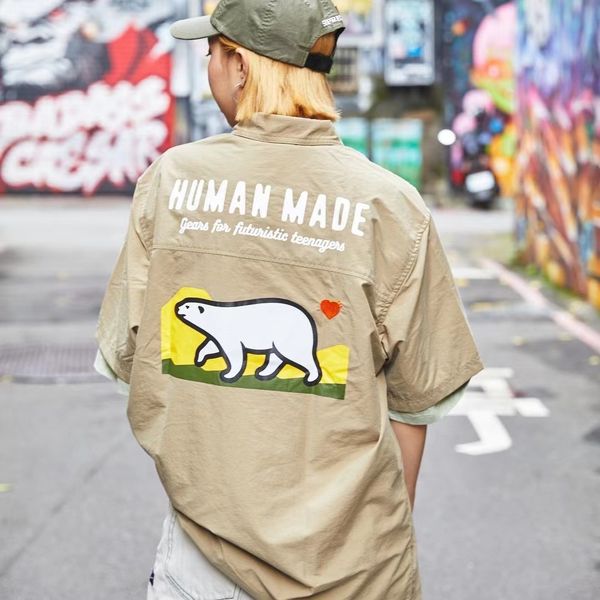 human made snow mountain bear print fashion short sleeved shirt men and women oversize hawaii shirt, White;black
human made snow mountain bear print fashion short sleeved shirt men and women oversize hawaii shirt, White;black