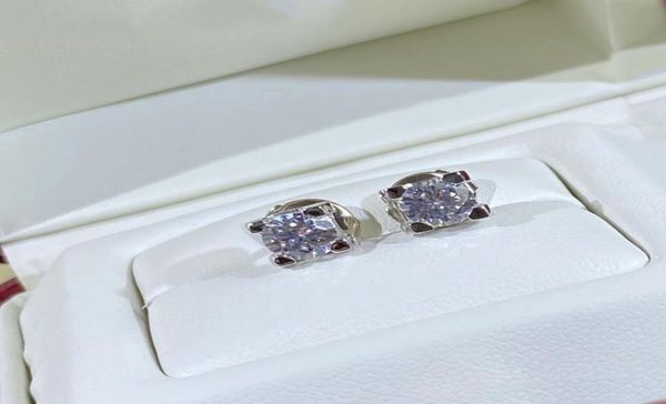 luxury designer earrings love charm stud women party screw carti earring wedding couple gift fashion jewelry cleef a109343979, Golden
luxury designer earrings love charm stud women party screw carti earring wedding couple gift fashion jewelry cleef a109343979, Golden