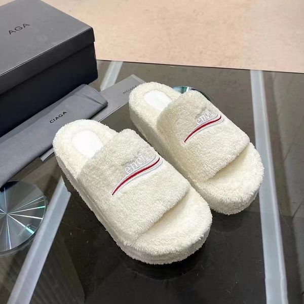 paris balenciga fluffy fuzzy sandal embroider platform shoes designer wool plush slippers womens white mule flat heel sliders black winter f
paris balenciga fluffy fuzzy sandal embroider platform shoes designer wool plush slippers womens white mule flat heel sliders black winter f