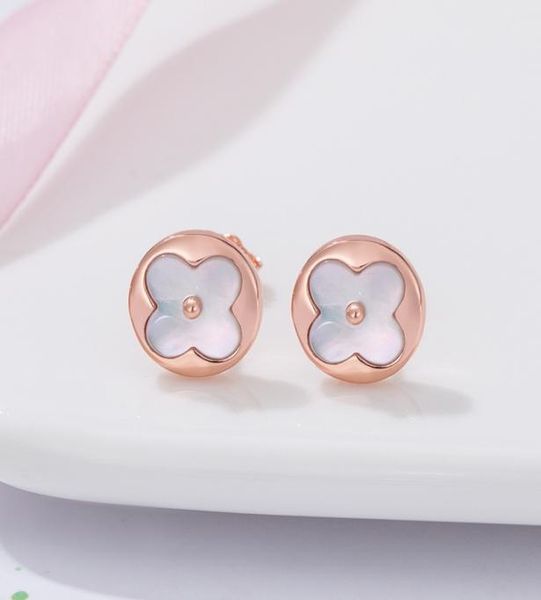 stud shell round fourleaf clover earrings korean version of ins style fashion fritillary earrings6183529, Golden;silver
stud shell round fourleaf clover earrings korean version of ins style fashion fritillary earrings6183529, Golden;silver