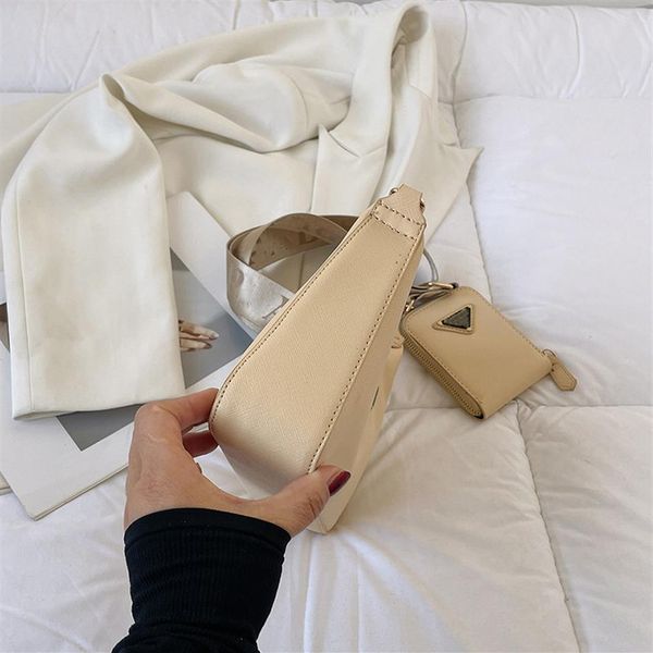 men day packs new nylon triangle bag women wide shoulder strap triangle lock earphone bags clutch322c
men day packs new nylon triangle bag women wide shoulder strap triangle lock earphone bags clutch322c