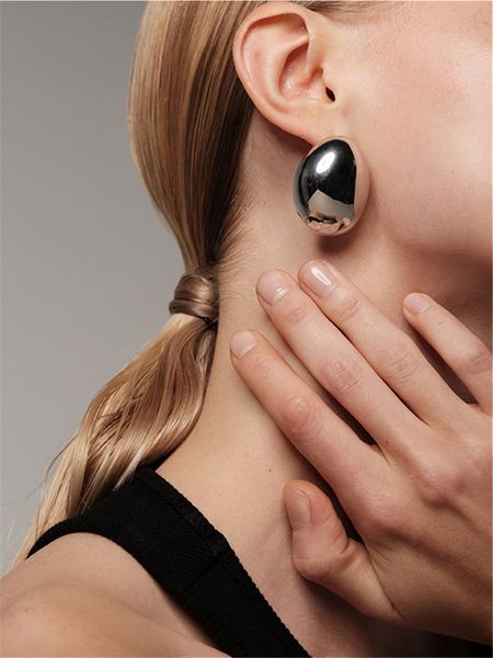 ear cuff huanzhi smooth gold sliver plated metal big irregular ball earrings for women girls simple geometric fashion jewelry 230814, Silver
ear cuff huanzhi smooth gold sliver plated metal big irregular ball earrings for women girls simple geometric fashion jewelry 230814, Silver