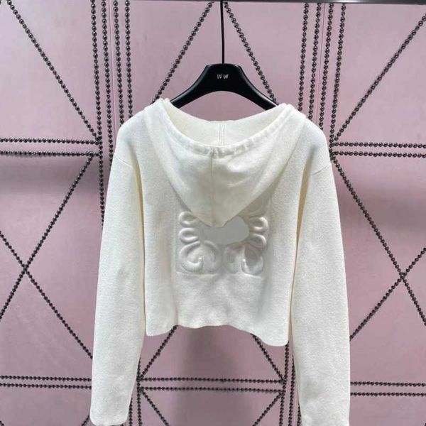 luxury brand wool sweaters women knit sweatshirt loe hoody sweater designer long sleeved t shirt warm zip cardigan coat slim cropped 3d jacq, White;black
luxury brand wool sweaters women knit sweatshirt loe hoody sweater designer long sleeved t shirt warm zip cardigan coat slim cropped 3d jacq, White;black