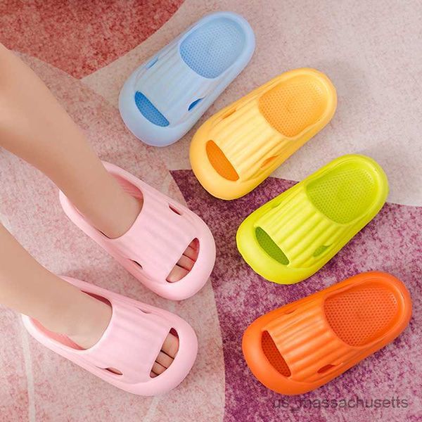 slipper colors non-slip kids girls boys slippers solid causal thick sole summer indoor shoes r230815, Black;grey
slipper colors non-slip kids girls boys slippers solid causal thick sole summer indoor shoes r230815, Black;grey