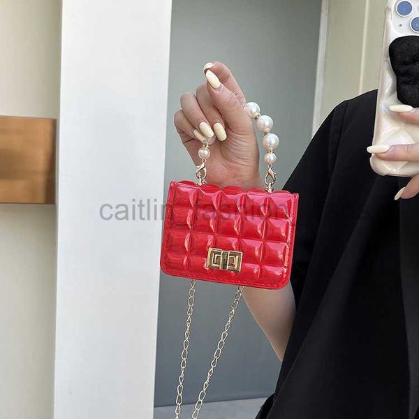 cross body 2023 summer mini lipstick makeup bag chain small bag shoulder bag fashion plaid embossed pearl chain bag caitlin_fashion_bags
cross body 2023 summer mini lipstick makeup bag chain small bag shoulder bag fashion plaid embossed pearl chain bag caitlin_fashion_bags