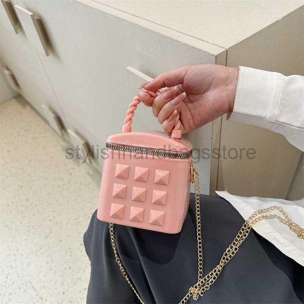 cross body summer candy color jelly small square bag women's mini lipstick bag pressed shell handheld box bag girls' chain crossbo
cross body summer candy color jelly small square bag women's mini lipstick bag pressed shell handheld box bag girls' chain crossbo