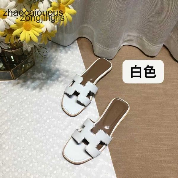 slipper 2023 sandal bear oran slippers women setting higdesigner women's shoes summer beacleatleisure fashion wear rhinestone flat bott
slipper 2023 sandal bear oran slippers women setting higdesigner women's shoes summer beacleatleisure fashion wear rhinestone flat bott