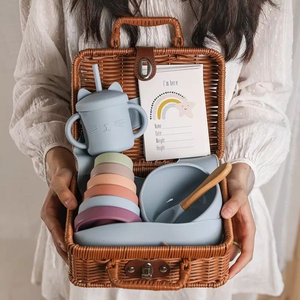 cups dishes utensils baby tableware 8pcs set vintage box silicone bib cat cup bowl spoon rattle non slip crockery bpa product 230814
cups dishes utensils baby tableware 8pcs set vintage box silicone bib cat cup bowl spoon rattle non slip crockery bpa product 230814