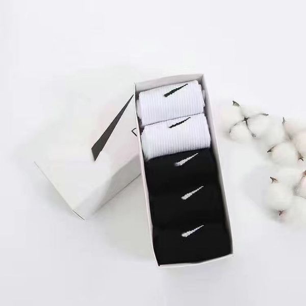 mens socks women men casual socking breathable sports black and white wholesale cotton hook jogging basketball football soft sock y2
mens socks women men casual socking breathable sports black and white wholesale cotton hook jogging basketball football soft sock y2
