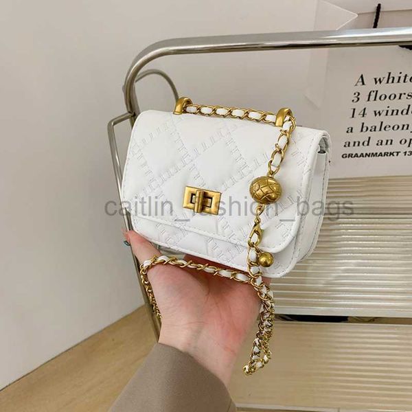 cross body 2022 autumn new korean small popular fashion lingge chain bag casual and simple westernized one shoulder crossbody small square b
cross body 2022 autumn new korean small popular fashion lingge chain bag casual and simple westernized one shoulder crossbody small square b