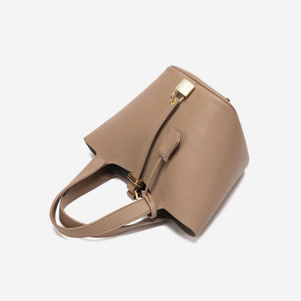 authentic handbag desinger totes picotin bags in 2023 mother and son vegetable basket womens bag litchi pattern versatile commuting simple b
authentic handbag desinger totes picotin bags in 2023 mother and son vegetable basket womens bag litchi pattern versatile commuting simple b