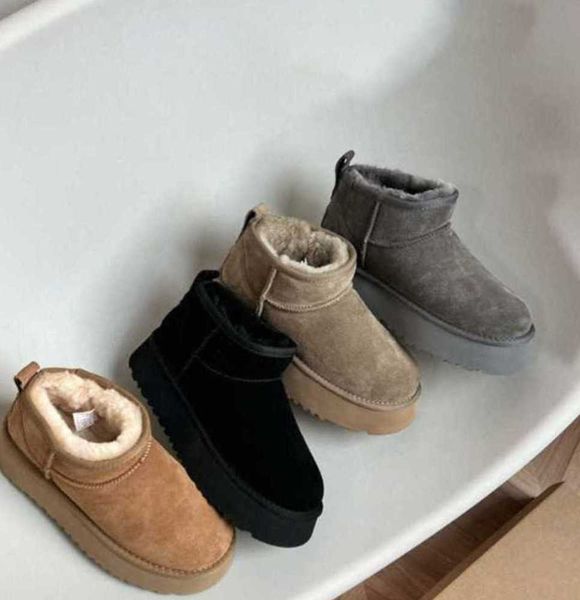 boots ug ultra mini platform boot uggly wgg designer woman winter ankle australia snow thick bottom real leather warm fluffy booties advance, Black
boots ug ultra mini platform boot uggly wgg designer woman winter ankle australia snow thick bottom real leather warm fluffy booties advance, Black