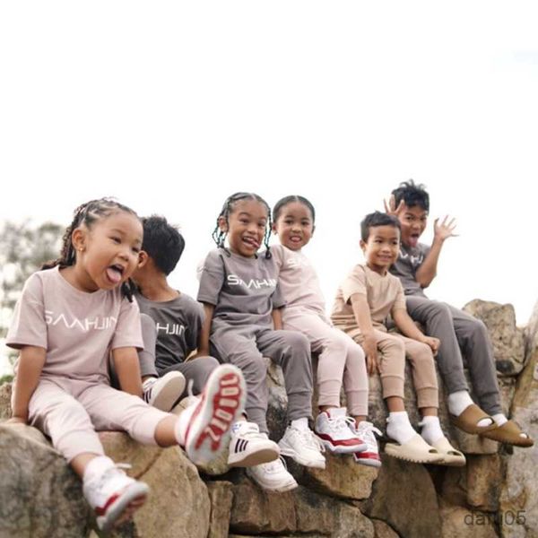 clothing sets essential summer baby girls clothes children clothing set boys pullover sweatshirt+pants tracksuit suits for kids costumes r23, White
clothing sets essential summer baby girls clothes children clothing set boys pullover sweatshirt+pants tracksuit suits for kids costumes r23, White