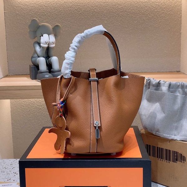 designer bags handbag vegetable basket tote bag picotin lock female genuine leather first layer large capacity bucket brand platinum with sc 
designer bags handbag vegetable basket tote bag picotin lock female genuine leather first layer large capacity bucket brand platinum with sc