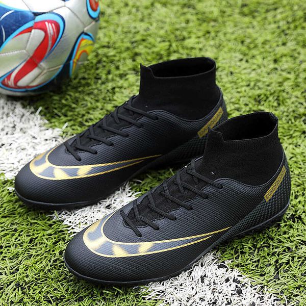2023 new quality football boots wholesale comfortable soccer shoes breathable white men sneakers futsal training 230814
2023 new quality football boots wholesale comfortable soccer shoes breathable white men sneakers futsal training 230814