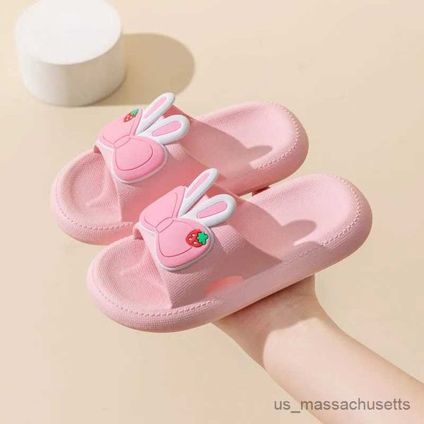 slipper new slipperss children' slippers female summer cute princess indoor and outdoor wear bathroom bath non-slip slippers r230815, Black;grey
slipper new slipperss children' slippers female summer cute princess indoor and outdoor wear bathroom bath non-slip slippers r230815, Black;grey