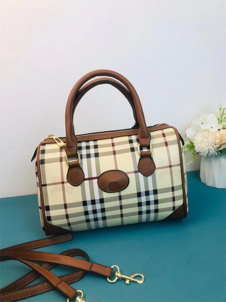 classic checked handbag speedy fashion pillow bag women's hand crossbody bag full shoulder bag large capacity purse size 25
classic checked handbag speedy fashion pillow bag women's hand crossbody bag full shoulder bag large capacity purse size 25