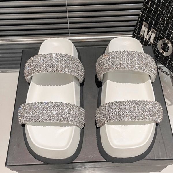 5a brand designer shoes fashionable women's thick sole slippers blingbling rhinestone slippers lightweight and comfortable herringbone, Black
5a brand designer shoes fashionable women's thick sole slippers blingbling rhinestone slippers lightweight and comfortable herringbone, Black
