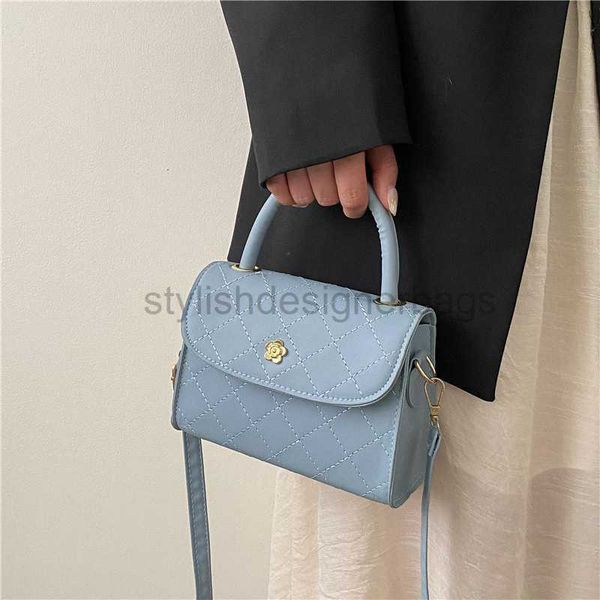 shoulder bags solid 2023 new leisure and simple bag for women spring and summer fashion lingge portable american crossbody small square bags
shoulder bags solid 2023 new leisure and simple bag for women spring and summer fashion lingge portable american crossbody small square bags