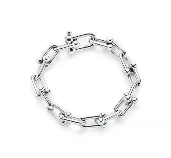 designers bracelet luxurys jewelry womens mens temperament bracelets titanium steel hip hop street neutral fashion charm simplicit9730506, Golden;silver
designers bracelet luxurys jewelry womens mens temperament bracelets titanium steel hip hop street neutral fashion charm simplicit9730506, Golden;silver