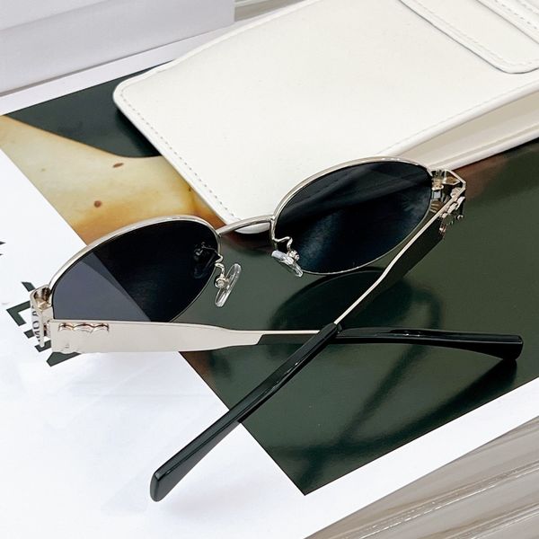 cl43235 oval sunglasses for women designer sunglasses luxury retro oval sunglasses metal women sunglasses vintage sunglasses uv400 with case, White;black
cl43235 oval sunglasses for women designer sunglasses luxury retro oval sunglasses metal women sunglasses vintage sunglasses uv400 with case, White;black