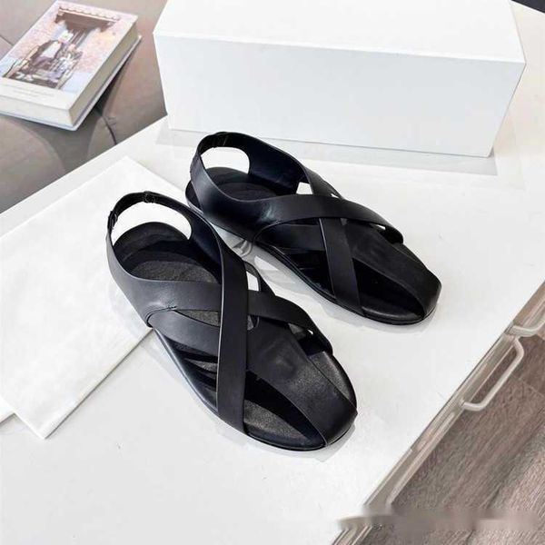 designer sandals french lady leather toe clip square kitten heel luxury casual comfortable outdoor party slippers qhg8, Black
designer sandals french lady leather toe clip square kitten heel luxury casual comfortable outdoor party slippers qhg8, Black
