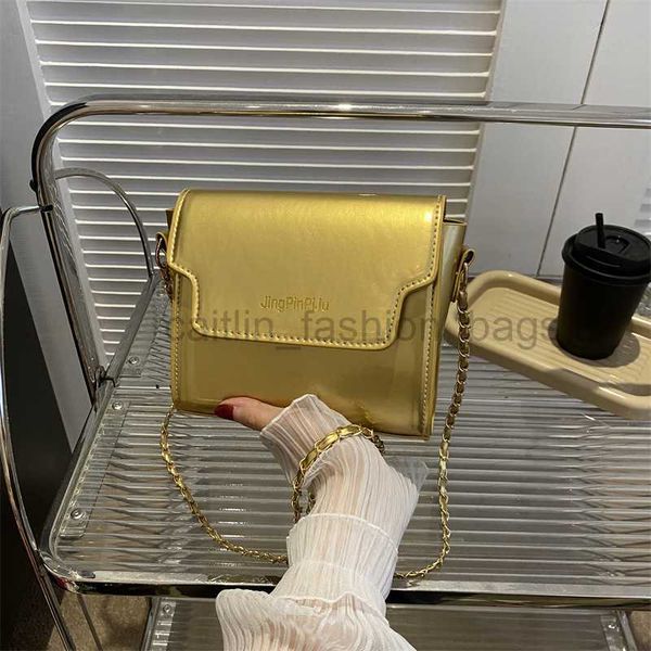cross body westernized feeling small for women simple and trendy solid color portable square mouth red niche design crossbody caitlin_fashio
cross body westernized feeling small for women simple and trendy solid color portable square mouth red niche design crossbody caitlin_fashio