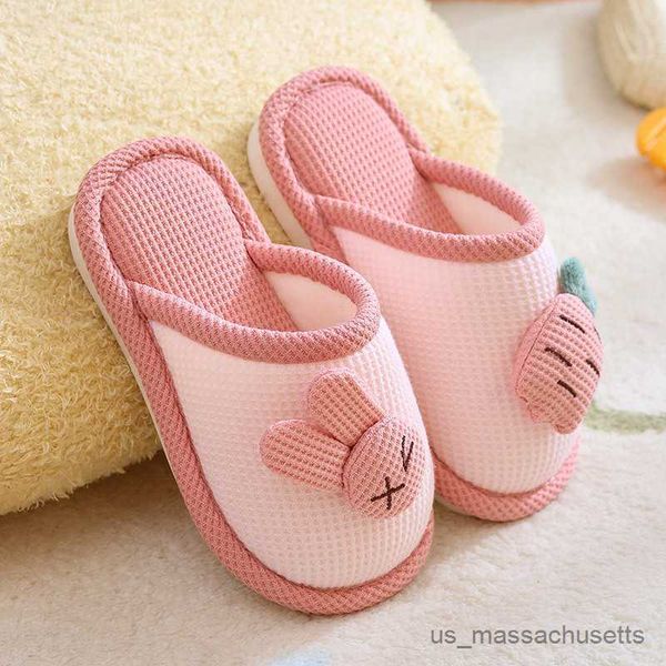 slipper plush slippers kid shoes boys warm shoes cute girls' shoes non-skid children' shoe for girl cotton slippers pantuflas r23, Black;grey
slipper plush slippers kid shoes boys warm shoes cute girls' shoes non-skid children' shoe for girl cotton slippers pantuflas r23, Black;grey