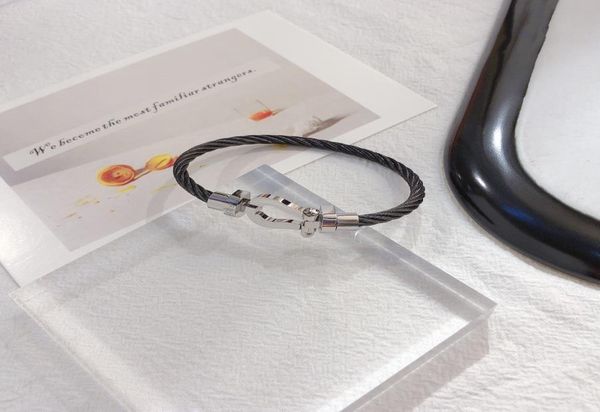 highly quality designer bracelet bangle 925 silver plated stainless steel fashion women charm bracelet wristband cuff wedding part9469529, Black
highly quality designer bracelet bangle 925 silver plated stainless steel fashion women charm bracelet wristband cuff wedding part9469529, Black
