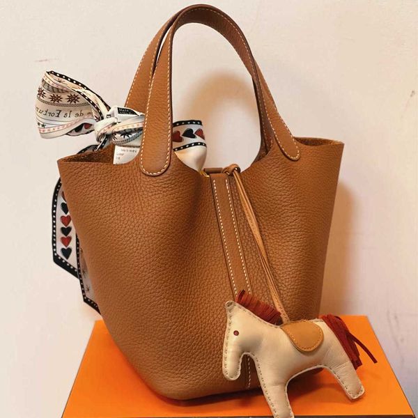 authentic handbag desinger totes picotin bags classic layer cowhide litchi grain vegetable basket bag entrylevel togo leather bucket ne
authentic handbag desinger totes picotin bags classic layer cowhide litchi grain vegetable basket bag entrylevel togo leather bucket ne