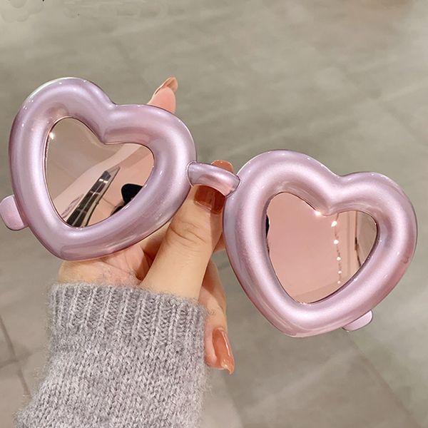 love heart shaped sunglasses women big frame fashion cute retro cat eye vintage sun glasses uv400 protection eyewear, White;black
love heart shaped sunglasses women big frame fashion cute retro cat eye vintage sun glasses uv400 protection eyewear, White;black