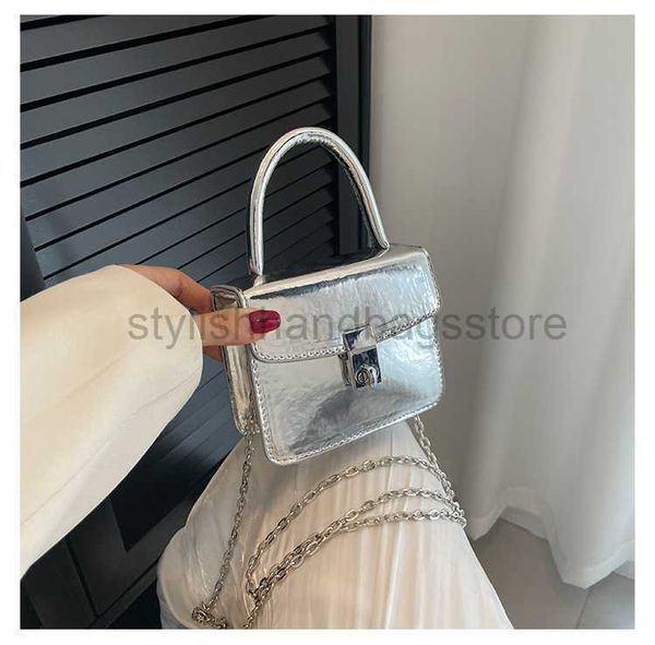 cross body lacquer leather glossy mini mouth red portable square versatile one minimalist women's bagstylishhandbagsstore
cross body lacquer leather glossy mini mouth red portable square versatile one minimalist women's bagstylishhandbagsstore