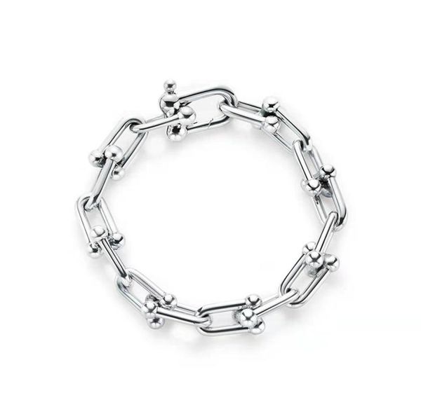 designers bracelet luxurys jewelry womens mens temperament bracelets titanium steel hip hop street neutral fashion charm simplicit6335823, Golden;silver
designers bracelet luxurys jewelry womens mens temperament bracelets titanium steel hip hop street neutral fashion charm simplicit6335823, Golden;silver