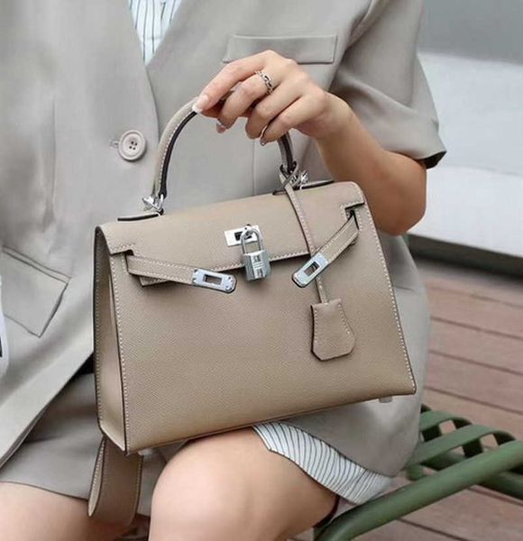 designer kelys bags 2023 new original ep leather 25cm women's bag double shoulder with silver buckle handheld one oblique straddle fash
designer kelys bags 2023 new original ep leather 25cm women's bag double shoulder with silver buckle handheld one oblique straddle fash