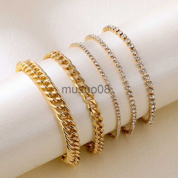 anklets diezi 5pc/set vintage simple link chain full rhinestone anklets for women girls bohemian leg ankle anklet brelet beh jewelry j230815, Red;blue
anklets diezi 5pc/set vintage simple link chain full rhinestone anklets for women girls bohemian leg ankle anklet brelet beh jewelry j230815, Red;blue