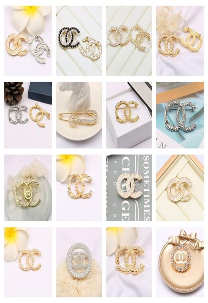 18style luxury brand designer letter pins brooches women gold silver crysatl pearl rhinestone cape buckle brooch suit pin wedding 1333905, Gray
18style luxury brand designer letter pins brooches women gold silver crysatl pearl rhinestone cape buckle brooch suit pin wedding 1333905, Gray