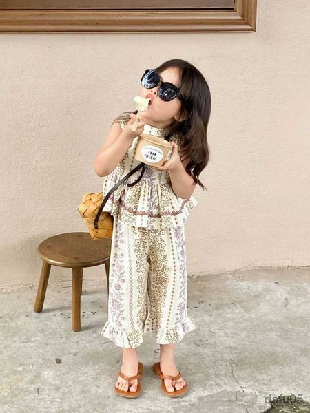 clothing sets honeycherry summer girls floral sleeveless shirt nine-point pants set girls baby fashion two-piece sets girl clothes r230815, White
clothing sets honeycherry summer girls floral sleeveless shirt nine-point pants set girls baby fashion two-piece sets girl clothes r230815, White