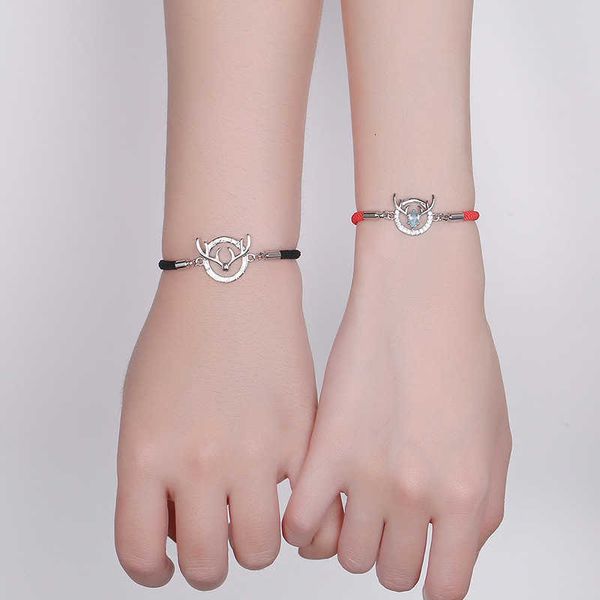 Luxury Bulgr top jewelry accessories designer woman New Couple Bracelet Simple and Versatile for Men and Women's Long Distance Love Gift Pulling Deer Horn Bracelet
Luxury Bulgr top jewelry accessories designer woman New Couple Bracelet Simple and Versatile for Men and Women's Long Distance Love Gift Pulling Deer Horn Bracelet
