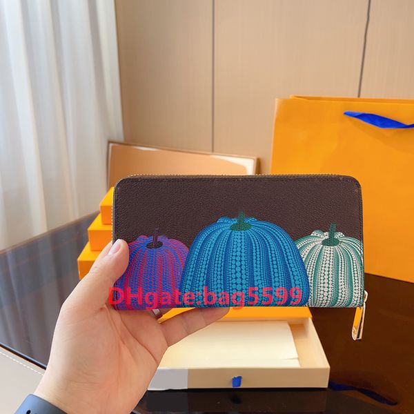 designer wallet leather wallet women zipper long card holders coin purses woman shows exotic clutch leather wallets, Red;black
designer wallet leather wallet women zipper long card holders coin purses woman shows exotic clutch leather wallets, Red;black