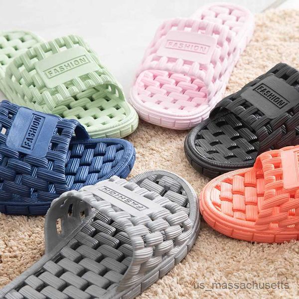 slipper bathroom slippers for women and men hollow soft soles thick soles silent bath non-slip bathroom leakage shoes r230815, Black;grey
slipper bathroom slippers for women and men hollow soft soles thick soles silent bath non-slip bathroom leakage shoes r230815, Black;grey