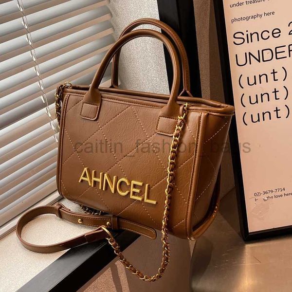 shoulder bags textured lingge embroidered thread one shoulder women's bag 2022 new korean style simple crossbody large capacity tote ba
shoulder bags textured lingge embroidered thread one shoulder women's bag 2022 new korean style simple crossbody large capacity tote ba