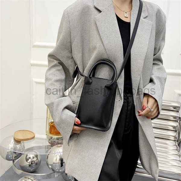 cross body 2023 new trend fashion one shoulder crossbody korean edition street essential women's bag small bag mobile bag advanced text
cross body 2023 new trend fashion one shoulder crossbody korean edition street essential women's bag small bag mobile bag advanced text