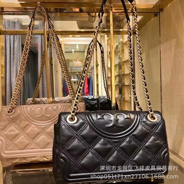 designer bag 2024 early launch tb sheepskin lingge chain leisure fashion trend square fat little fragrant wind cloud female popularity
designer bag 2024 early launch tb sheepskin lingge chain leisure fashion trend square fat little fragrant wind cloud female popularity