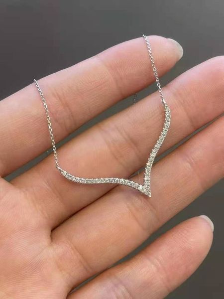 ins sell v pendant simple fashion jewelry 925 sterling silver pave white sapphire cz diamond gemstones party promise women wedding clavicle
ins sell v pendant simple fashion jewelry 925 sterling silver pave white sapphire cz diamond gemstones party promise women wedding clavicle