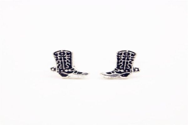 trendy boots stud earrings antique silver plated imitation shoe type design environmental protection material suitable for men and6697997, Golden;silver
trendy boots stud earrings antique silver plated imitation shoe type design environmental protection material suitable for men and6697997, Golden;silver